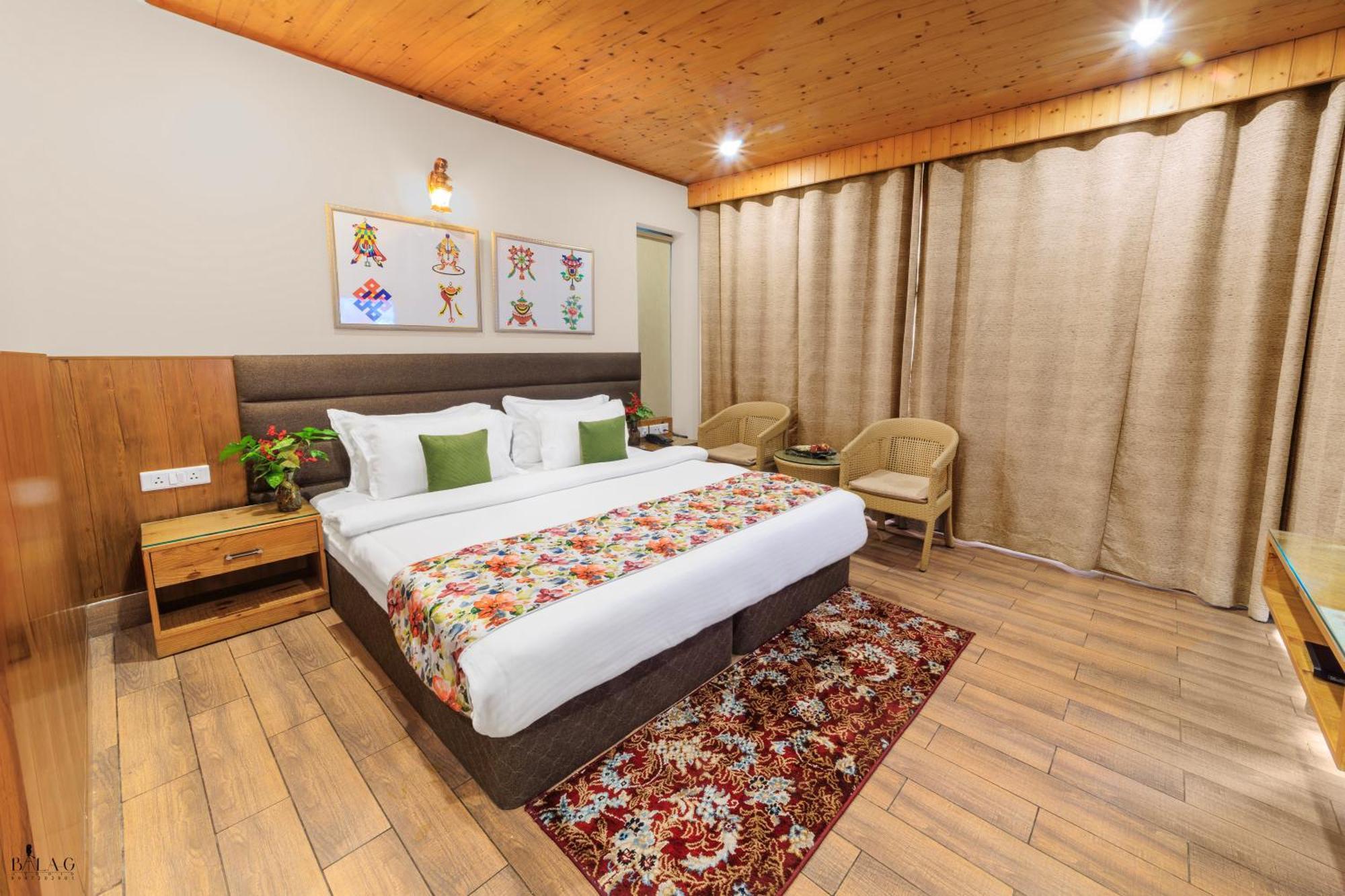 Hotel Veda5 Ayurveda & Yoga Retreat Rishīkesh Esterno foto