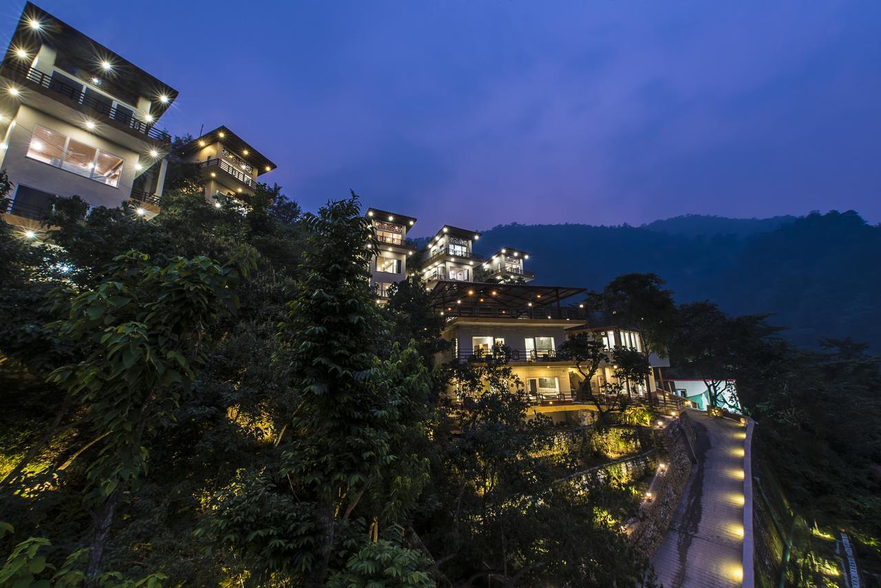Hotel Veda5 Ayurveda & Yoga Retreat Rishīkesh Esterno foto