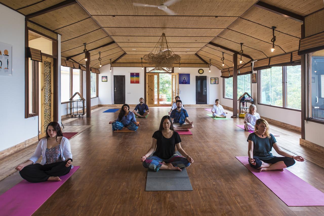Hotel Veda5 Ayurveda & Yoga Retreat Rishīkesh Esterno foto