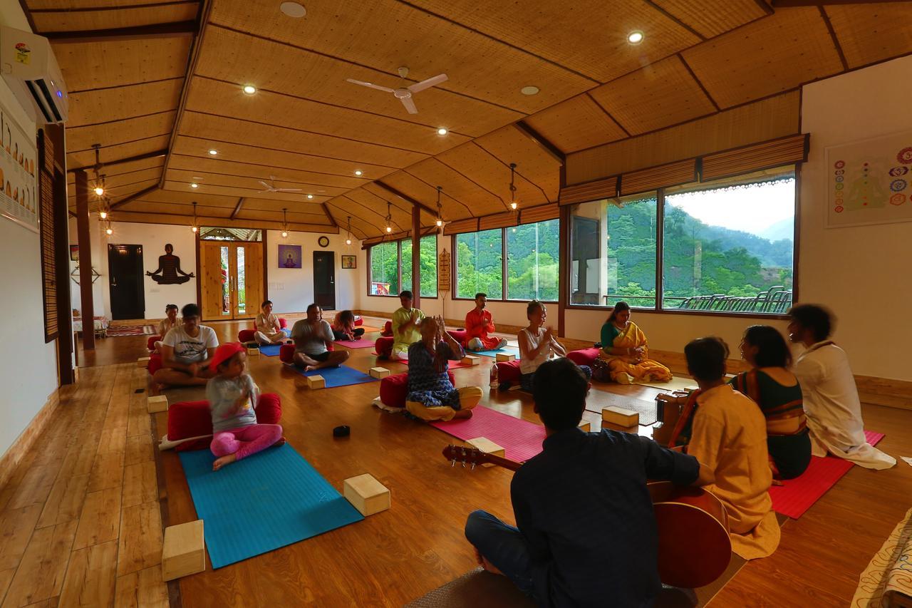 Hotel Veda5 Ayurveda & Yoga Retreat Rishīkesh Esterno foto
