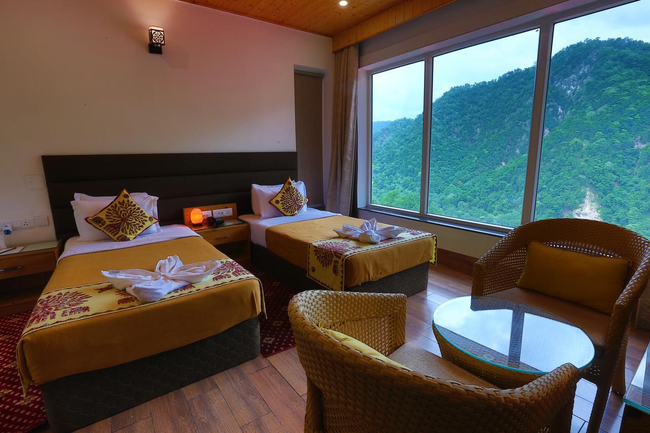 Hotel Veda5 Ayurveda & Yoga Retreat Rishīkesh Esterno foto