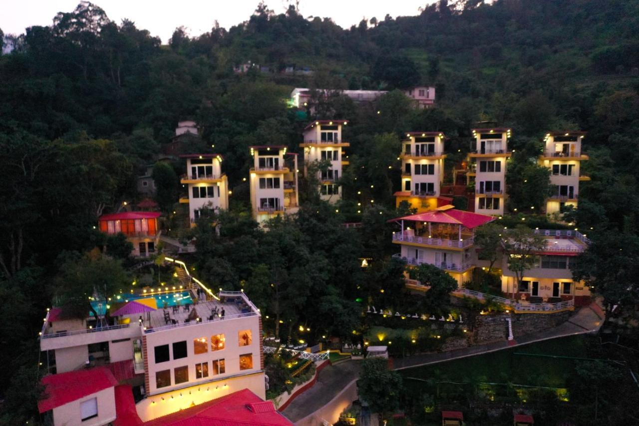 Hotel Veda5 Ayurveda & Yoga Retreat Rishīkesh Esterno foto