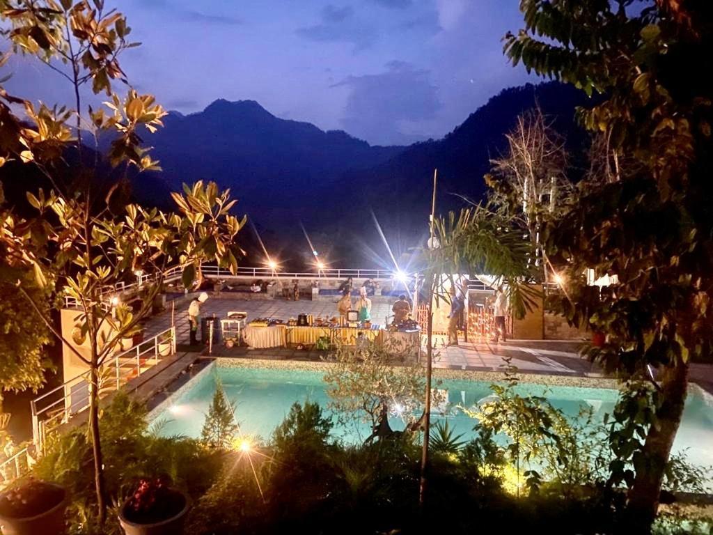 Hotel Veda5 Ayurveda & Yoga Retreat Rishīkesh Esterno foto