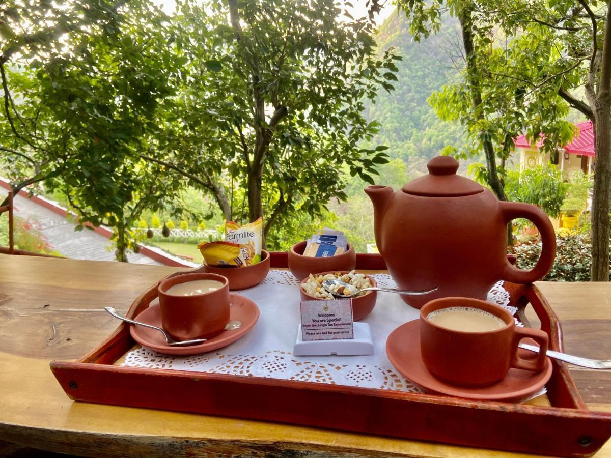 Hotel Veda5 Ayurveda & Yoga Retreat Rishīkesh Esterno foto
